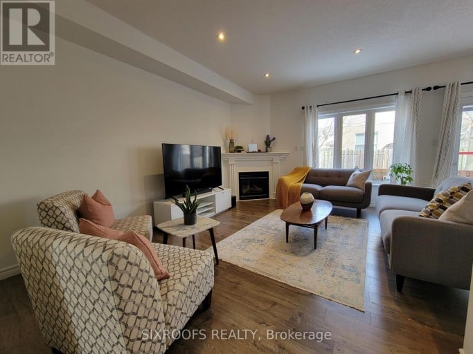 12 - 2089 BEAVERBROOK AVENUE, London North (North M), Ontario, N6H0A9