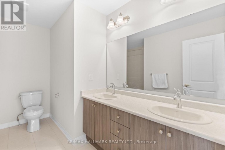 16 CROSSMORE CRESCENT, Cambridge, Ontario, N1S0C7