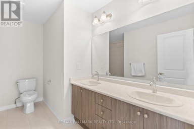 16 CROSSMORE CRESCENT Cambridge Ontario photo 19