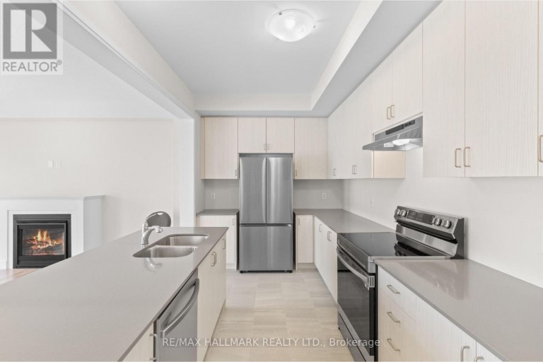 16 CROSSMORE CRESCENT, Cambridge, Ontario, N1S0C7