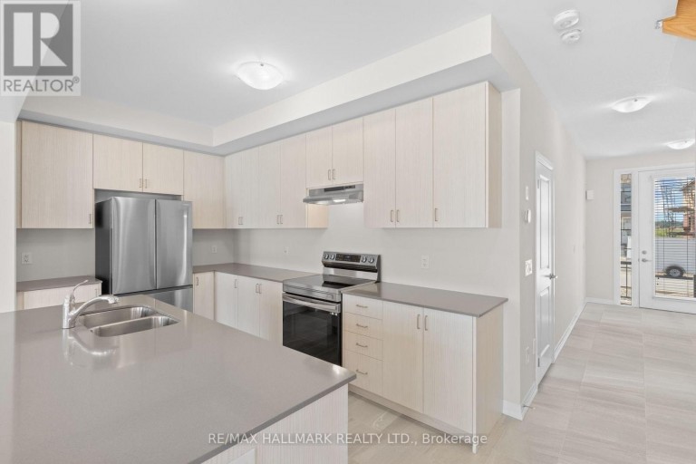 16 CROSSMORE CRESCENT, Cambridge, Ontario, N1S0C7