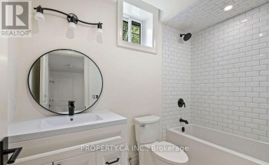 119 INVERMAY AVENUE Toronto (Clanton Park) Ontario photo 15