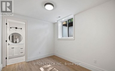 119 INVERMAY AVENUE Toronto (Clanton Park) Ontario photo 9
