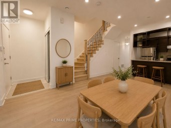 TH69 - 315 VILLAGE GREEN SQUARE Toronto (Agincourt South-Malvern West) Ontario photo 6