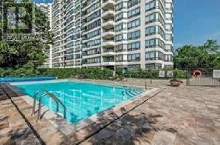 515 - 8501 BAYVIEW AVENUE, Richmond Hill (Doncrest), Ontario, L4B3J7