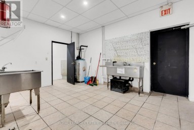 29 AVENTURA COURT Mississauga (Gateway) Ontario photo 24
