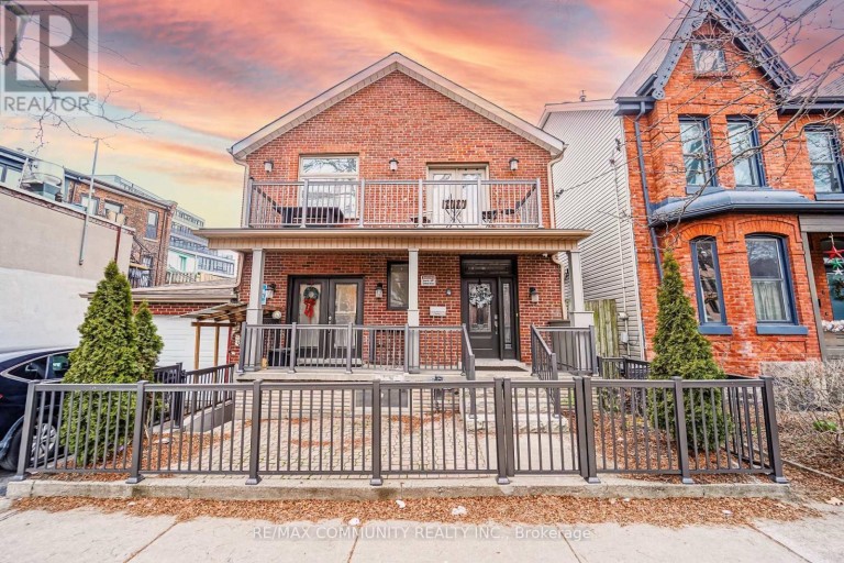 LOWER - 4 LAKEVIEW AVENUE, Toronto (Trinity-Bellwoods), Ontario, M6J3B1