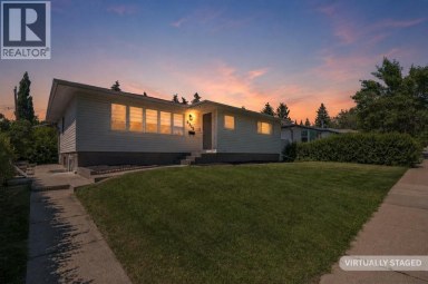 4319 19 Street NW Calgary Alberta photo 3