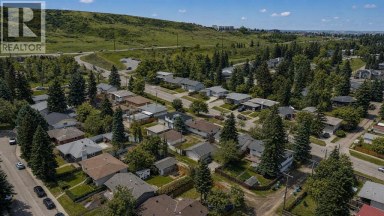 4319 19 Street NW Calgary Alberta photo 41