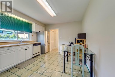 256 WELLESWORTH DRIVE Toronto (Eringate-Centennial-West Deane) Ontario photo 10