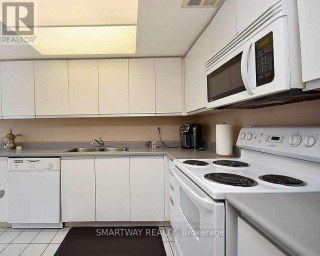 2306 - 350 WEBB DRIVE Mississauga (City Centre) Ontario photo 7