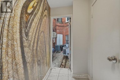 968 COLLEGE STREET Toronto (Dufferin Grove) Ontario photo 18