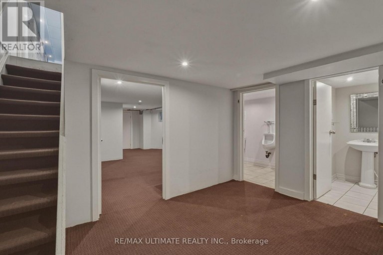 968 COLLEGE STREET, Toronto (Dufferin Grove), Ontario, M5H1A5