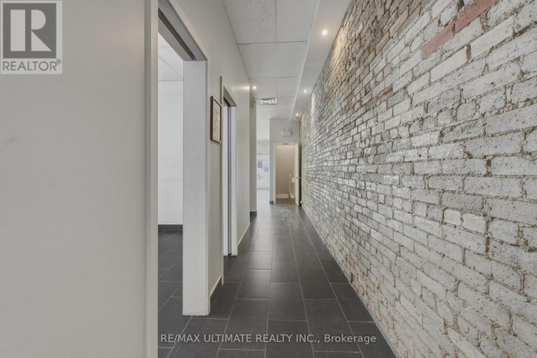 968 COLLEGE STREET, Toronto (Dufferin Grove), Ontario, M5H1A5