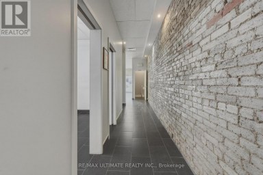 968 COLLEGE STREET Toronto (Dufferin Grove) Ontario photo 6