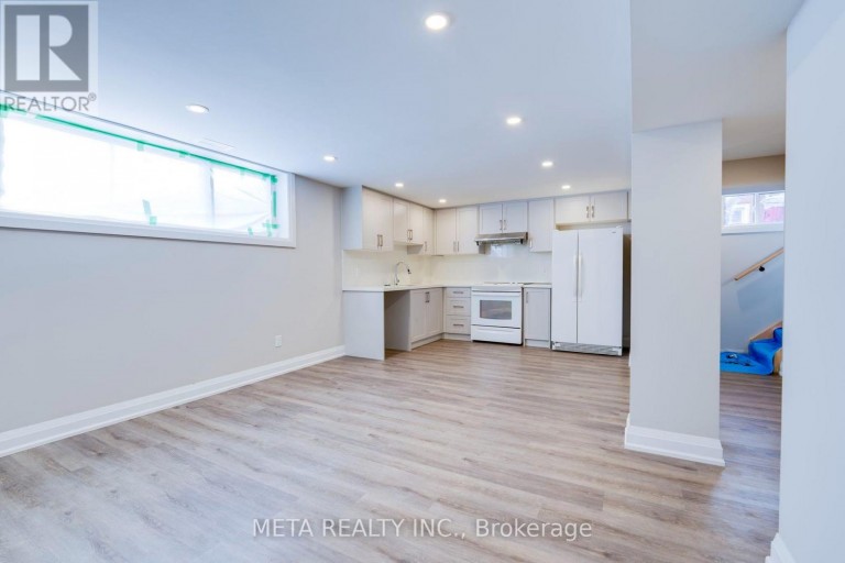 BSMNT - 6 FINTONA AVENUE, Toronto (Guildwood), Ontario, M1E1V3