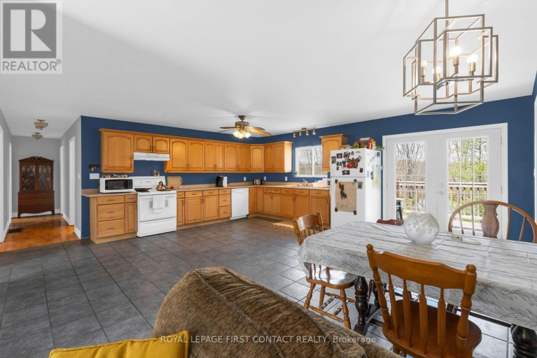 2228 MONCK ROAD, Ramara, Ontario, L3V6H5