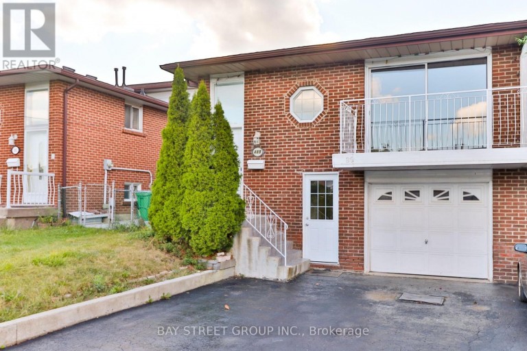 UPPER UNIT - 489 FERGO AVENUE, Mississauga (Cooksville), Ontario, L5B2J2