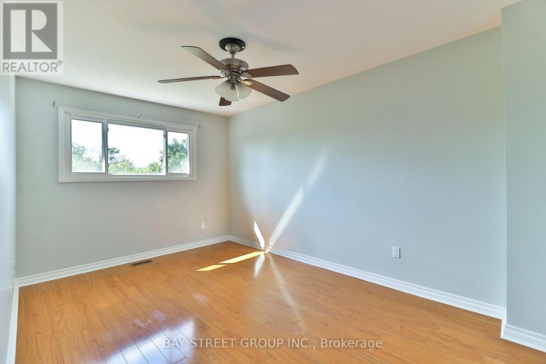 UPPER UNIT - 489 FERGO AVENUE, Mississauga (Cooksville), Ontario, L5B2J2
