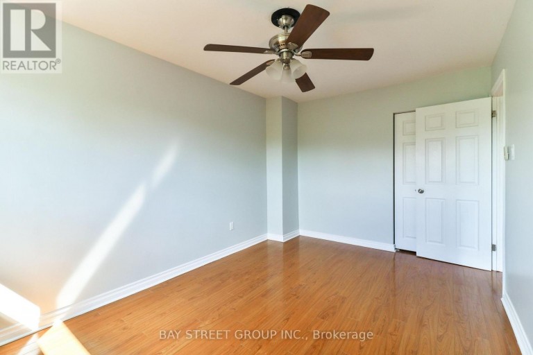 UPPER UNIT - 489 FERGO AVENUE, Mississauga (Cooksville), Ontario, L5B2J2