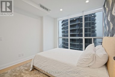 2011 - 208 QUEENS QUAY W Toronto (Waterfront Communities) Ontario photo 18