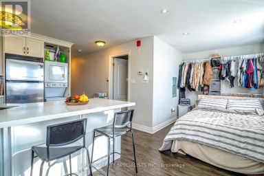 1 - 6 BRANT STREET Mississauga (Port Credit) Ontario photo 8