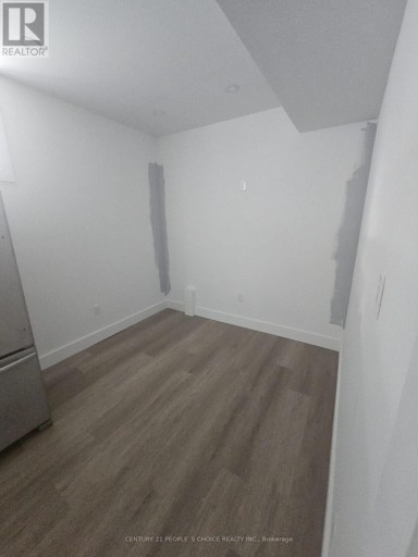 (BSMT) - 84 BELAND AVENUE, Hamilton (McQuesten), Ontario, L8H6C1
