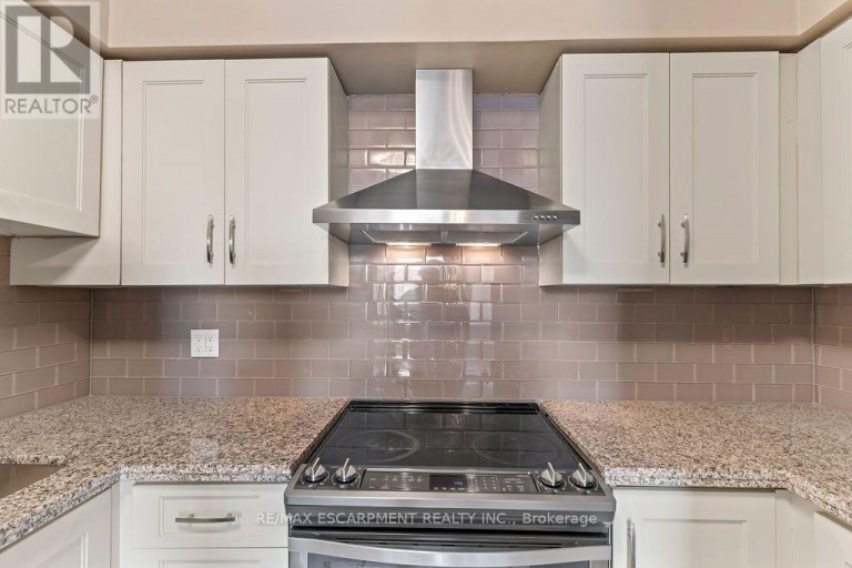 810 - 36 JAMES STREET S, Hamilton (Central), Ontario, L8P4W4