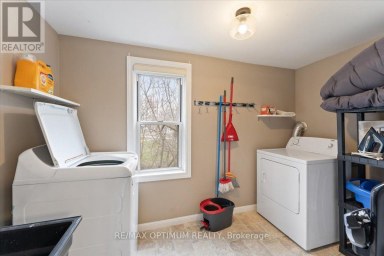1019 BEACH BOULEVARD Hamilton (Hamilton Beach) Ontario photo 19