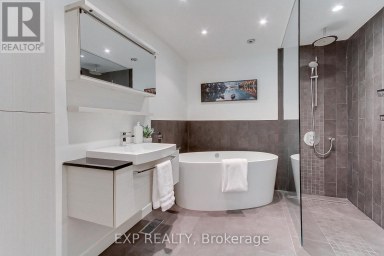4 - 306 SACKVILLE STREET Toronto (Cabbagetown-South St. James Town) Ontario photo 13