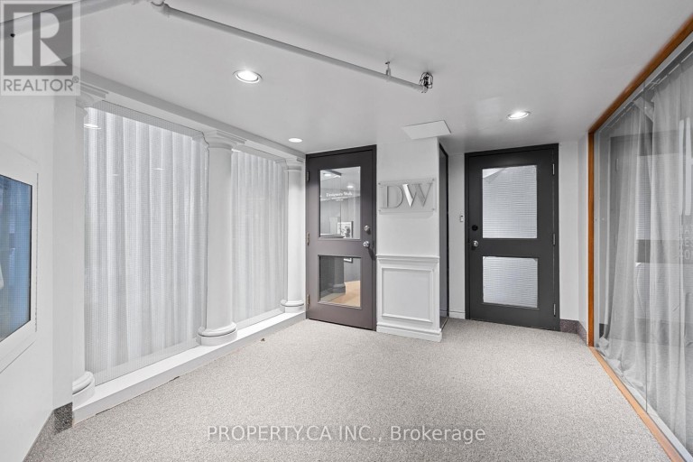 UNIT 105 - 320 DAVENPORT ROAD, Toronto (Annex), Ontario, M5R0A8