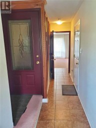 105 WILKES CRESCENT Toronto (Clairlea-Birchmount) Ontario photo 4