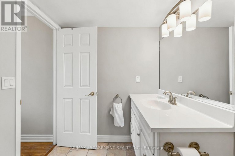 1003 - 1201 NORTH SHORE BOULEVARD E, Burlington (Brant), Ontario, L7S1Z5