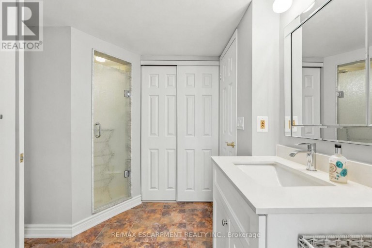 1003 - 1201 NORTH SHORE BOULEVARD E, Burlington (Brant), Ontario, L7S1Z5