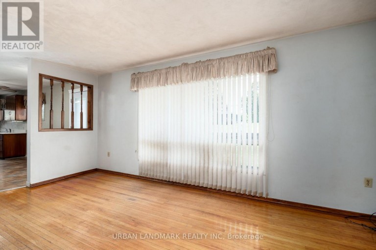 22 QUEEN VICTORIA STREET W, Centre Hastings, Ontario, K0K2K0