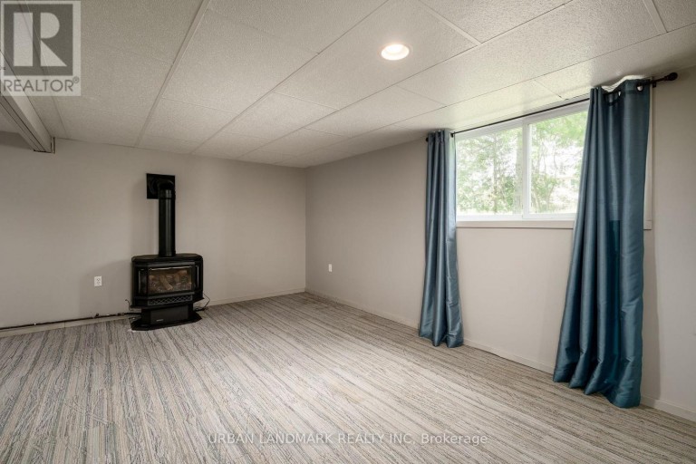 22 QUEEN VICTORIA STREET W, Centre Hastings, Ontario, K0K2K0