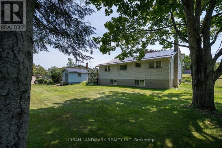 22 QUEEN VICTORIA STREET W, Centre Hastings, Ontario, K0K2K0