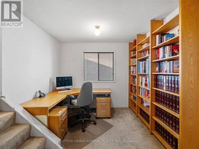 169 ROBERT HICKS DRIVE, Toronto (Westminster-Branson), Ontario, M2R3R3