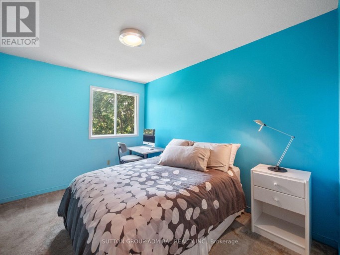 169 ROBERT HICKS DRIVE, Toronto (Westminster-Branson), Ontario, M2R3R3