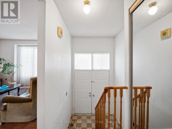 169 ROBERT HICKS DRIVE Toronto (Westminster-Branson) Ontario photo 4