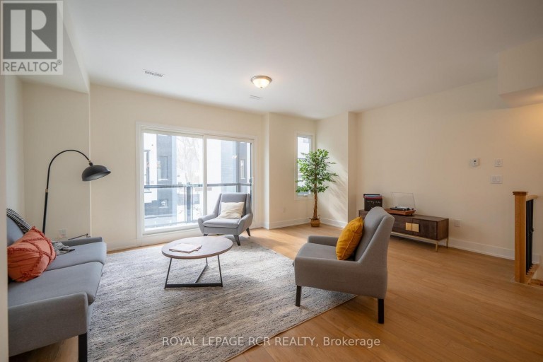13 BRU-LOR LANE, Orillia, Ontario, L3V8P4