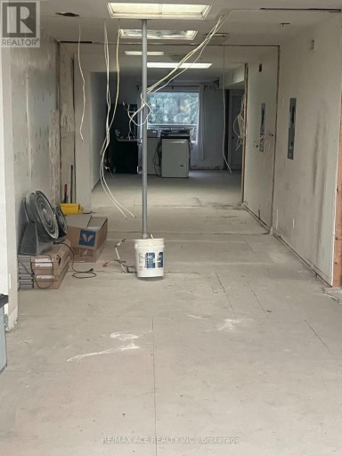 UPPER UNIT - 2621 EGLINTON AVENUE E, Toronto (Eglinton East), Ontario, M1K2S2