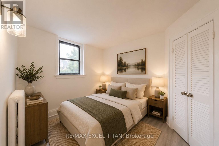 65 - 12 KINGSTON ROAD, Toronto (Woodbine Corridor), Ontario, M4L1S5