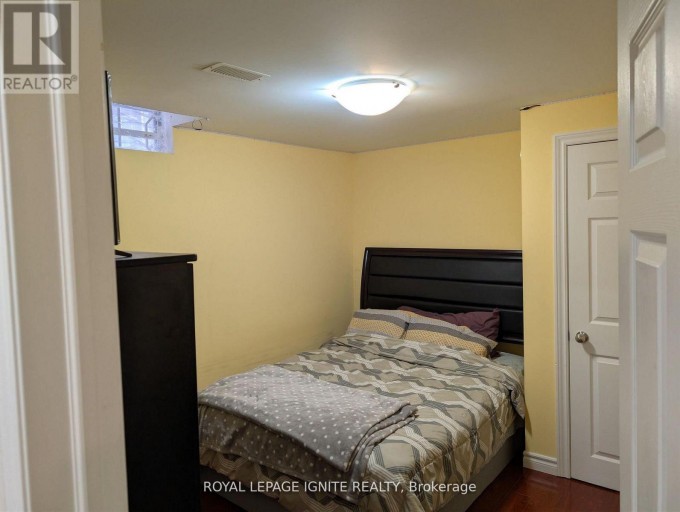 98 CHLOE CRESCENT, Markham (Middlefield), Ontario, L3S2H7