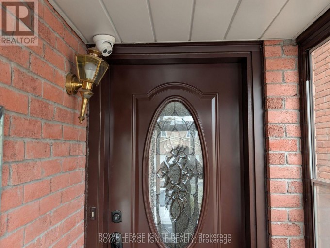 98 CHLOE CRESCENT, Markham (Middlefield), Ontario, L3S2H7