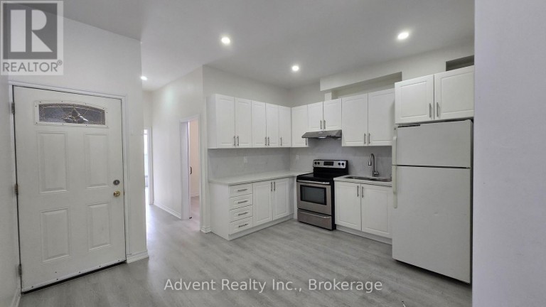 2ND FLOOR - 1454 QUEEN STREET W, Toronto (Roncesvalles), Ontario, M6K1M2