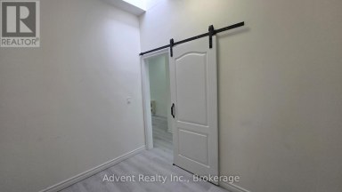 2ND FLOOR - 1454 QUEEN STREET W Toronto (Roncesvalles) Ontario photo 5