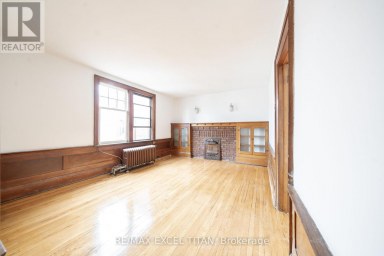 81 - 10 KINGSTON ROAD Toronto (Woodbine Corridor) Ontario photo 4