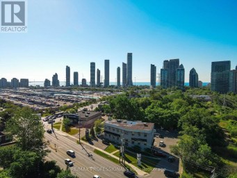 107 - 523 THE QUEENSWAY WAY Toronto (Stonegate-Queensway) Ontario photo 3