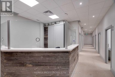 107 - 523 THE QUEENSWAY WAY Toronto (Stonegate-Queensway) Ontario photo 5